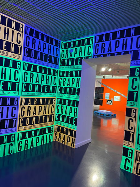 Large-scale graphics